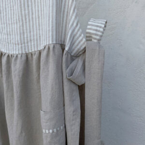 Linen Apron – Crossed
