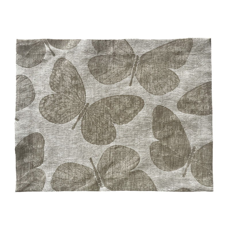 tovaglietta-fauna-crema-fondo-crema-La-Bottega-di-Casa Tovaglietta reversibile in lino Fauna Crema con fondo chiaro e farfalle grezze